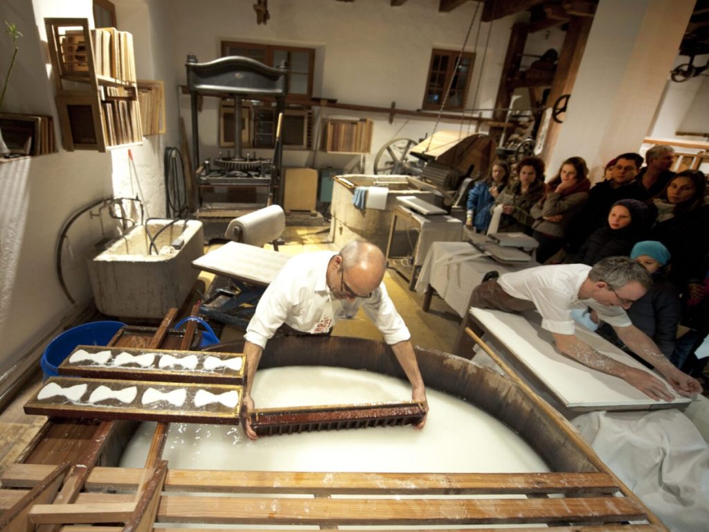 Basler Papiermühle muss 22&#8217;000 Franken sparen