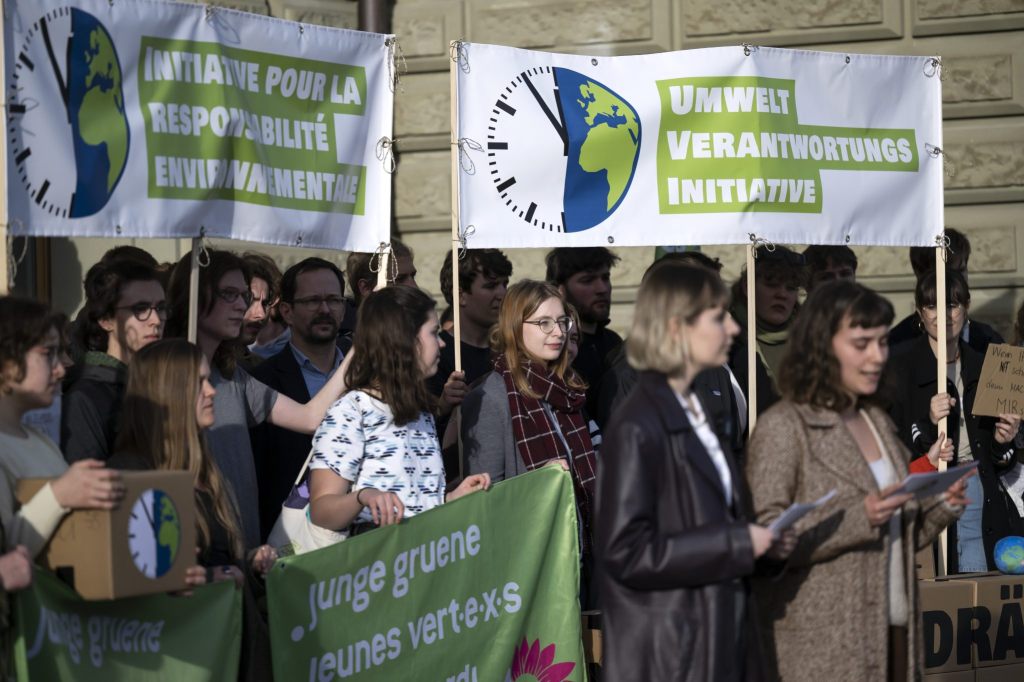 Relative Mehrheit laut Umfrage gegen Umweltverantwortungsinitiative