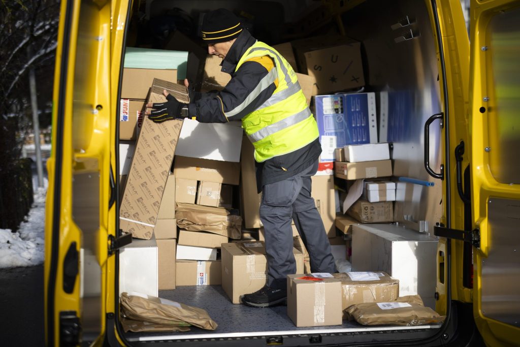 Post stellt an einzigem Tag 1,3 Millionen Pakete zu