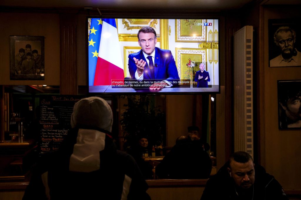 Macron trotzt der Politik-Krise