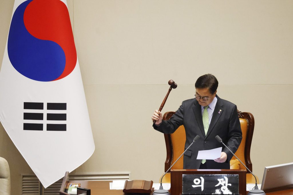 Südkorea: Amtsenthebung des Präsidenten scheitert im Parlament