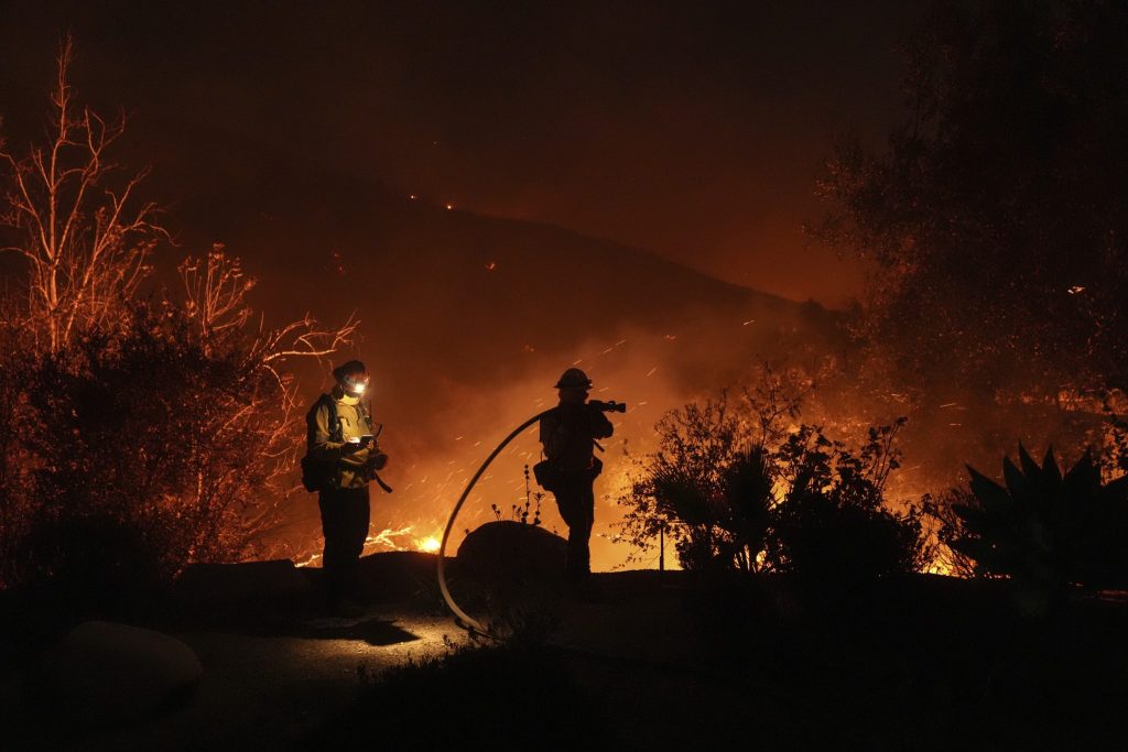 Waldbrand in Malibu ausser Kontrolle