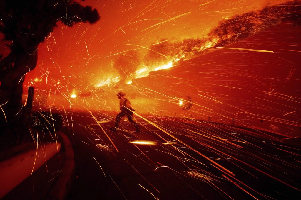 Waldbrand in Malibu: Feuerwehr macht Fortschritte