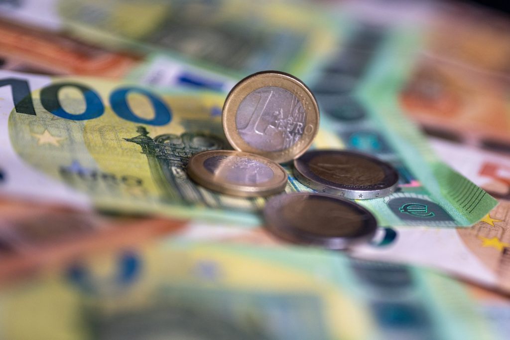 In Europa schwindet die Liebe zum Bargeld