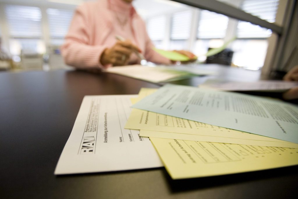 Arbeitslosenquote steigt im November leicht auf 2,6 Prozent
