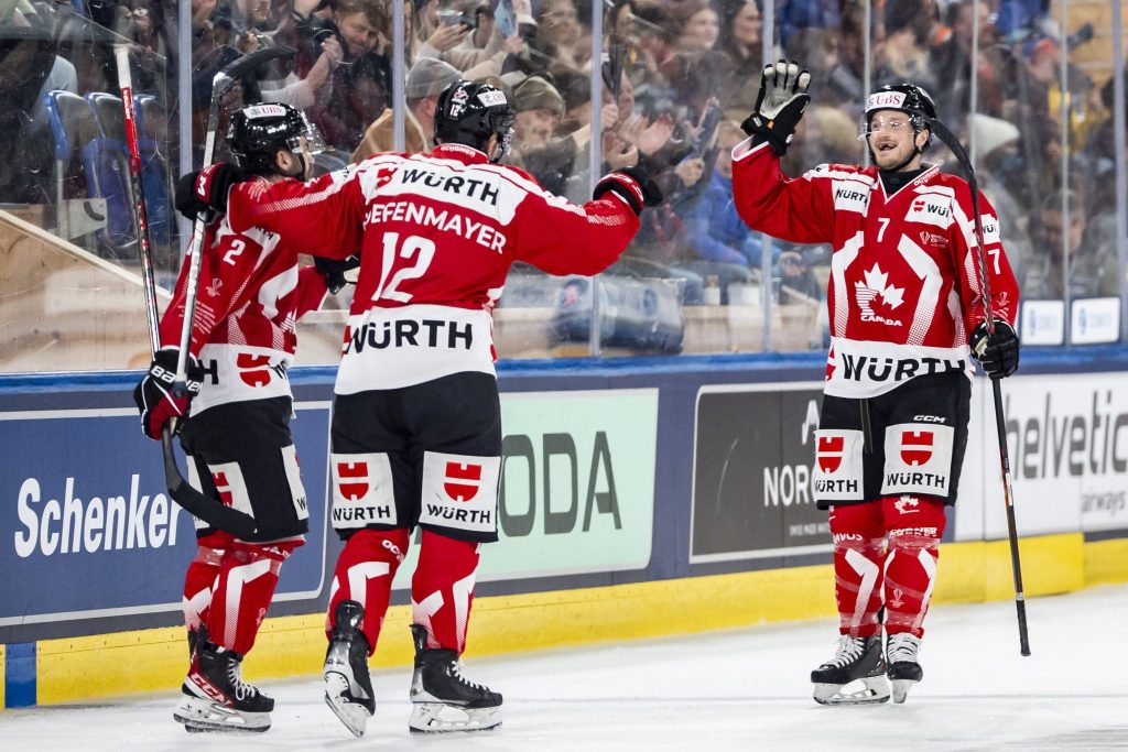 Fribourg und Team Canada als Gruppensieger im Halbfinal