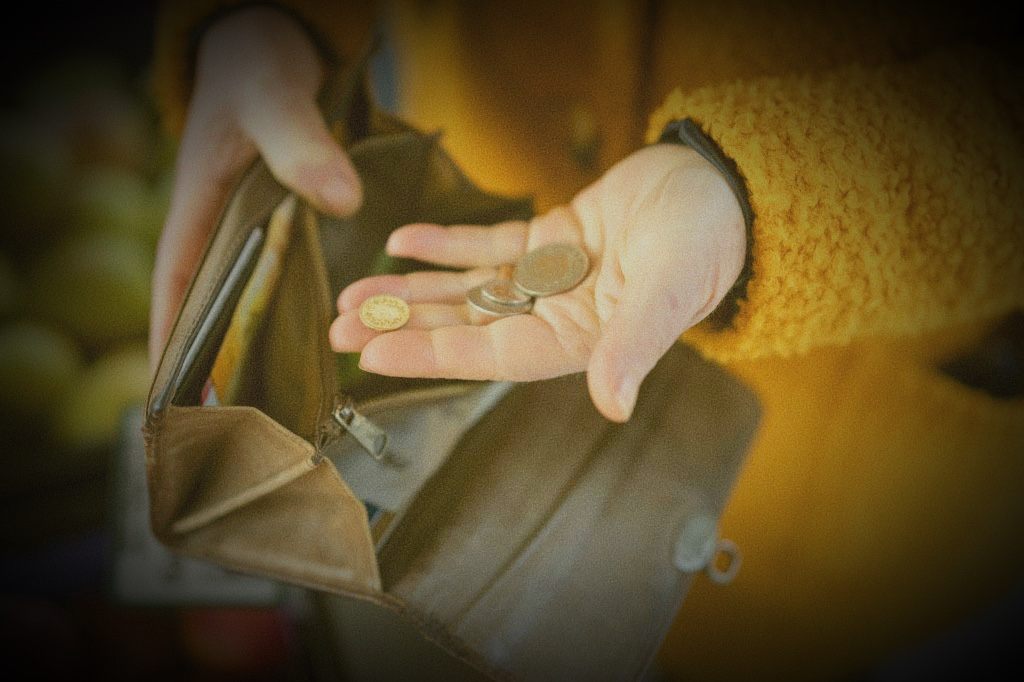 Frauen sehen ihre finanzielle Zukunft pessimistischer als Männer