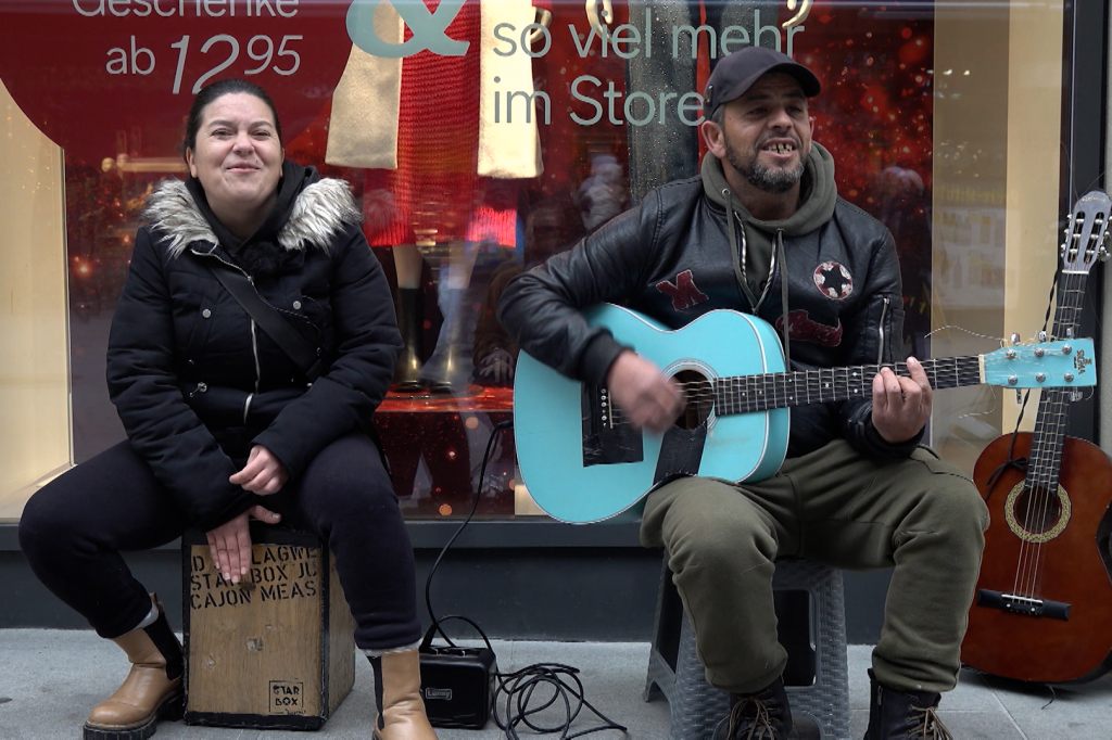 Das Leben als Strassenmusiker in Basel