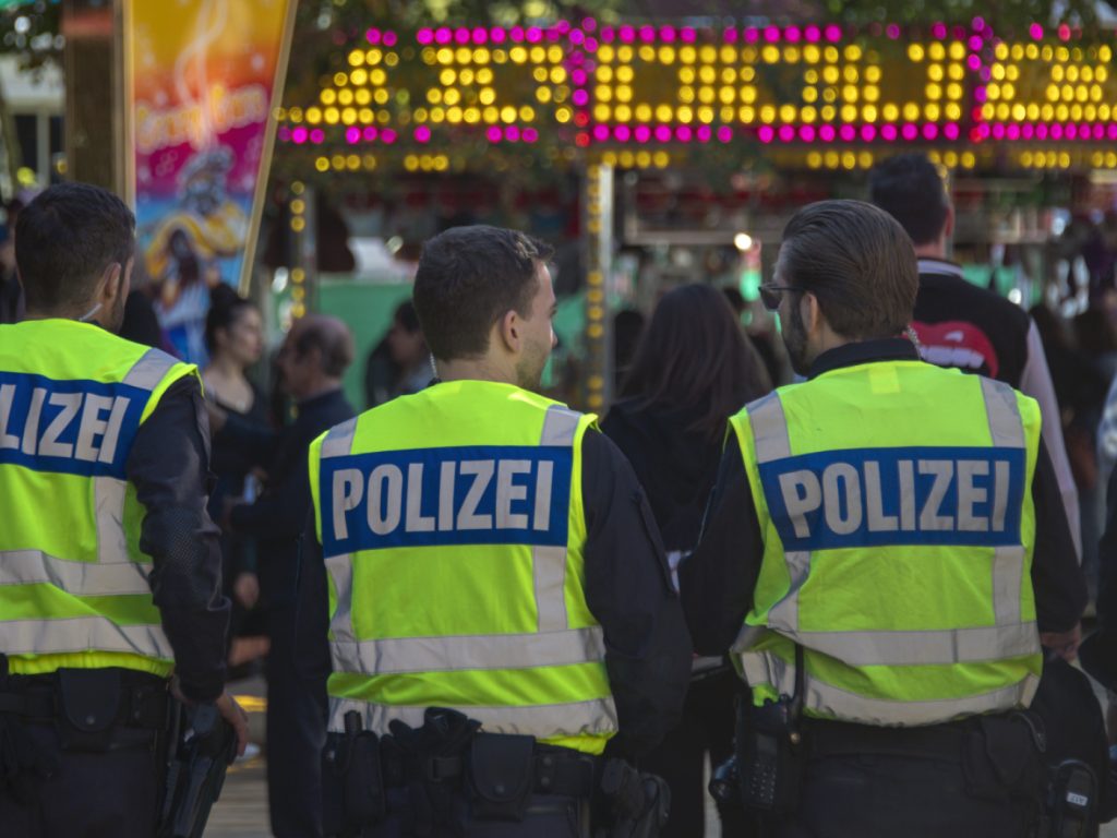 Höhere Umkleide-Entschädigung für Rettungsdienste gefordert