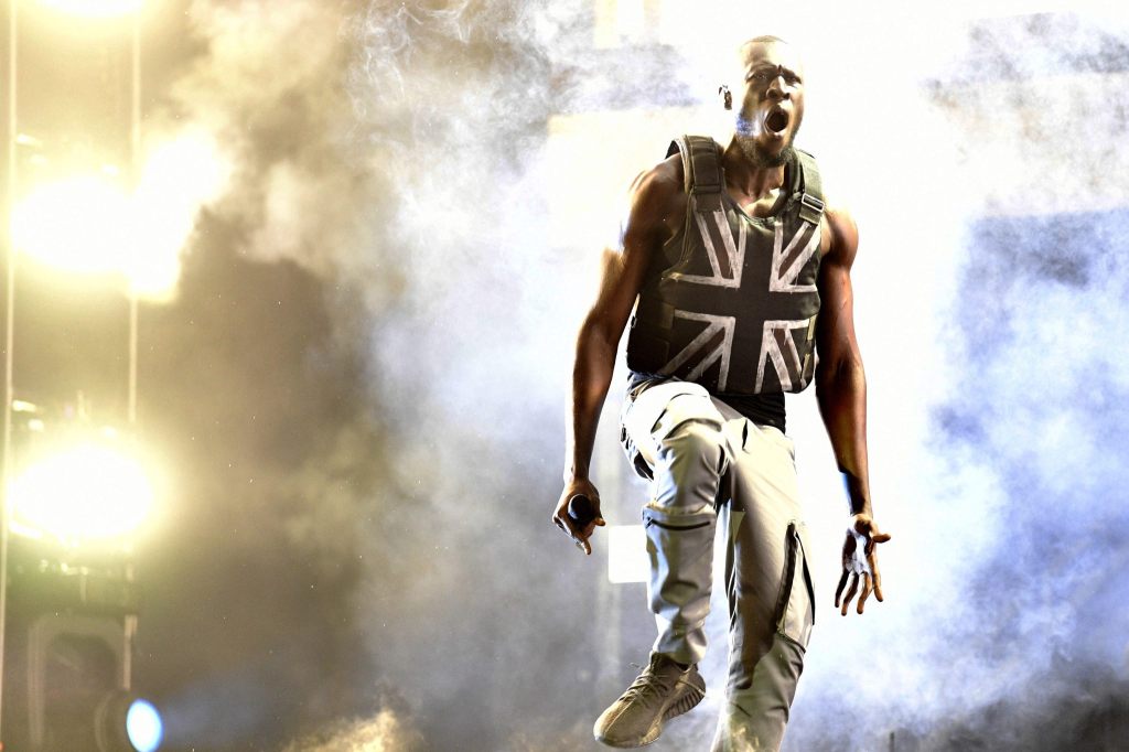 Fahrverbot für britischen Rapper Stormzy wegen Telefon am Steuer