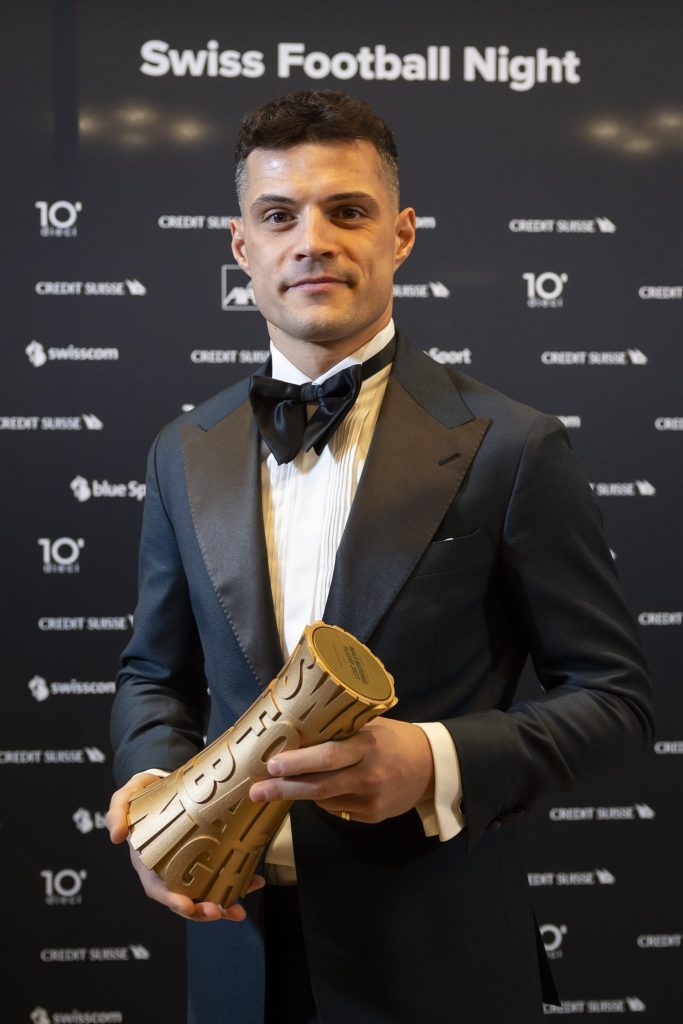 Auszeichnungen für Granit Xhaka und Géraldine Reuteler bei der Swiss Football Night Bern