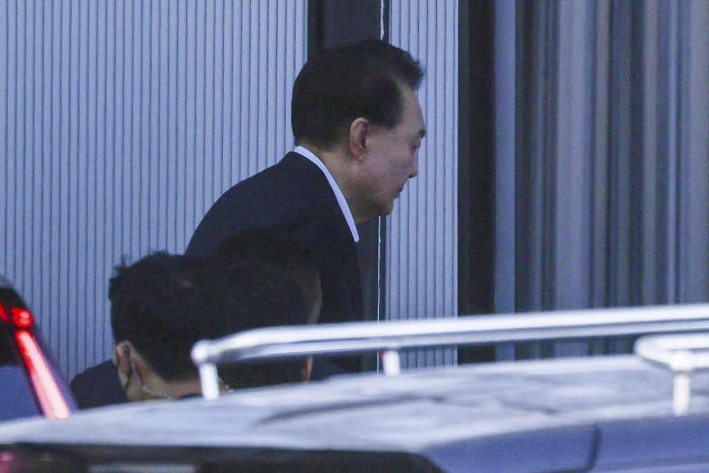 Südkoreas suspendierter Präsident Yoon festgenommen
