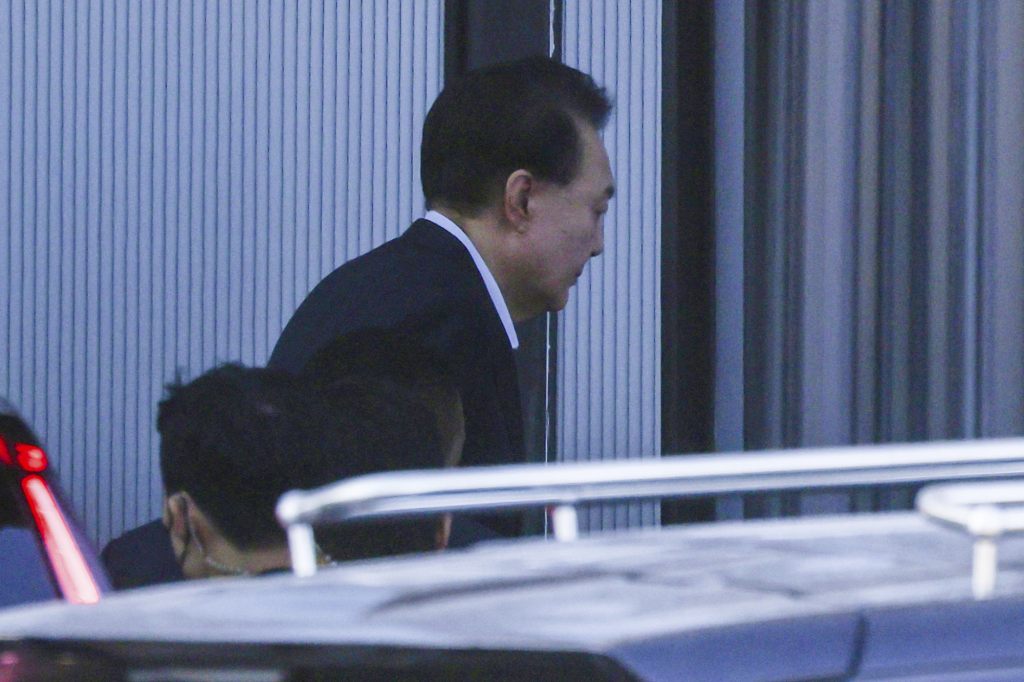 Südkoreas suspendierter Präsident Yoon festgenommen