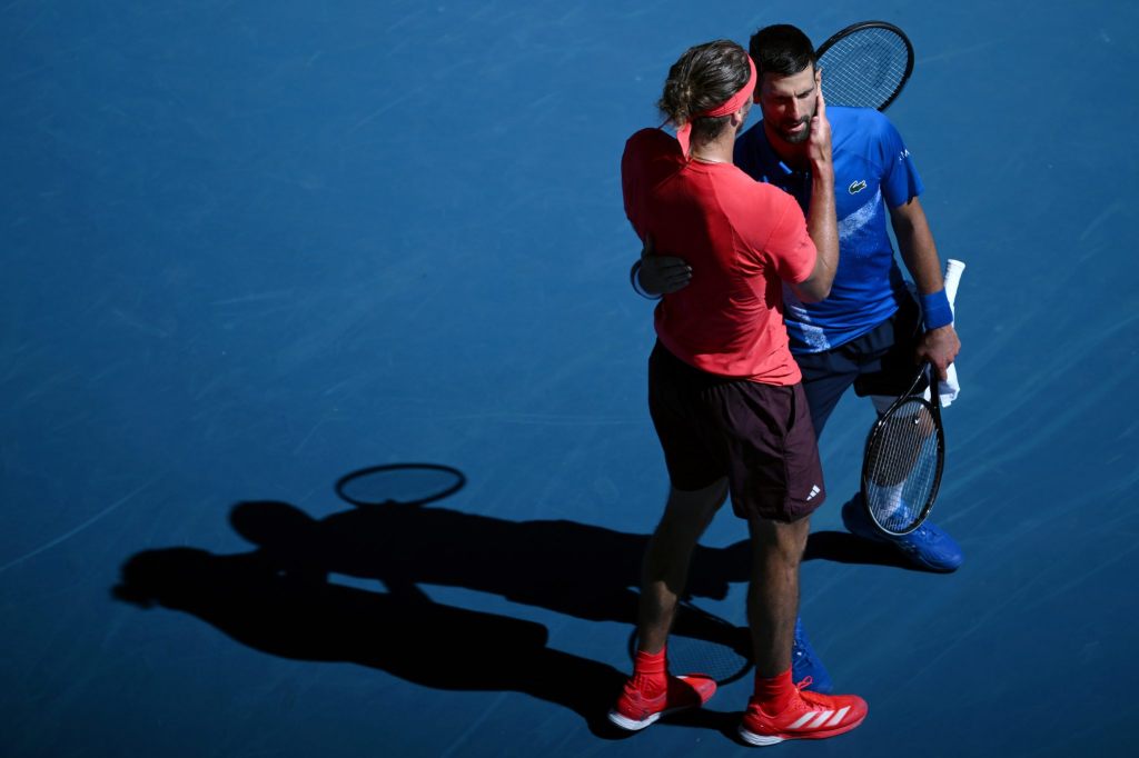 Djokovic muss verletzt aufgeben – Zverev steht im Finale der Australian Open