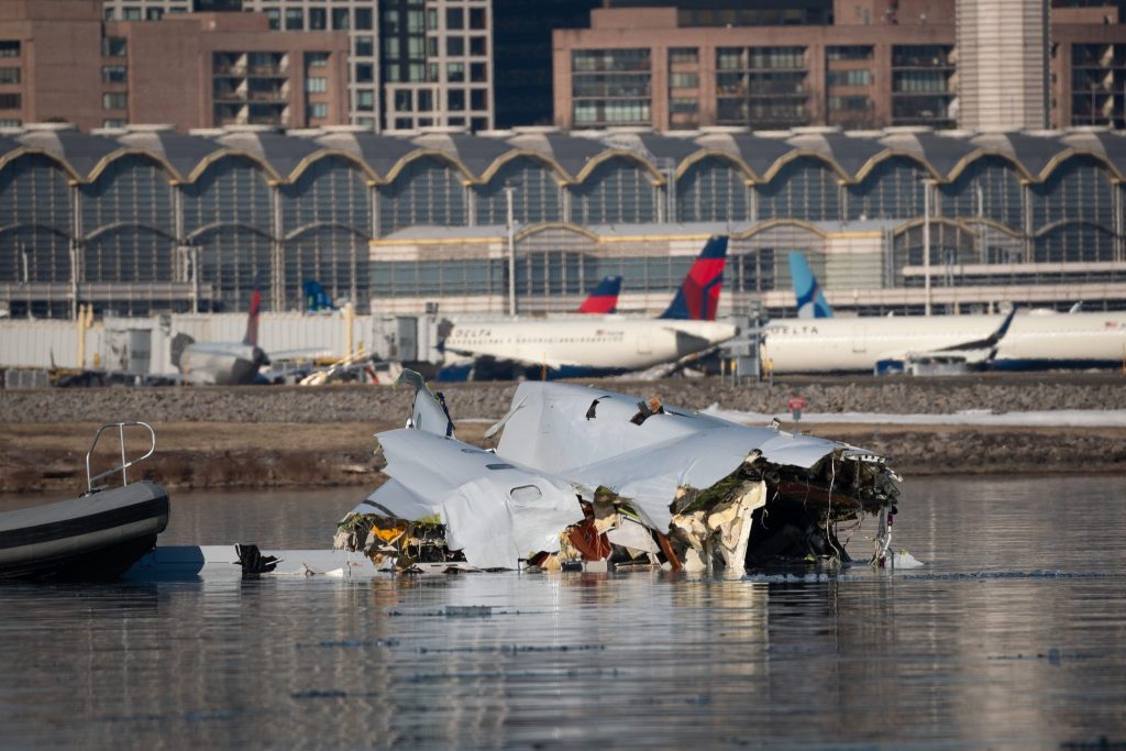 Suche nach Ursache für Flugzeugunglück in USA