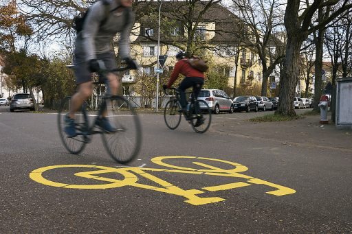 Grosser Rat kommt der Velorouten-Initiative entgegen
