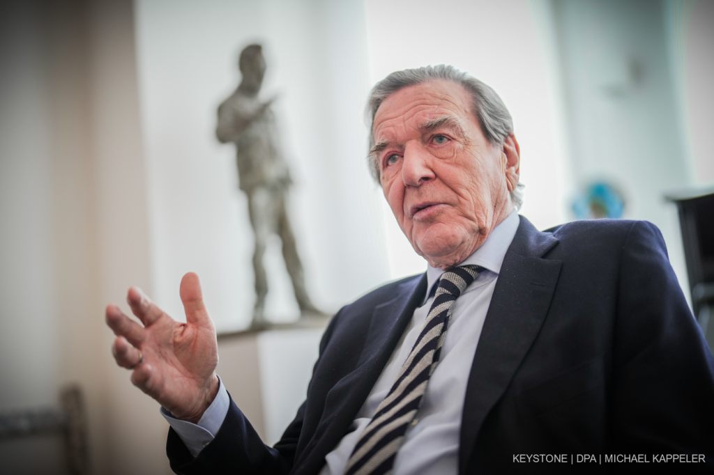 Altkanzler Gerhard Schröder mit Burnout in Behandlung