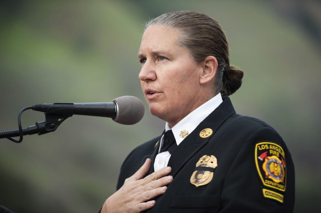 Feuerwehrchefin von Los Angeles nach Waldbränden entlassen
