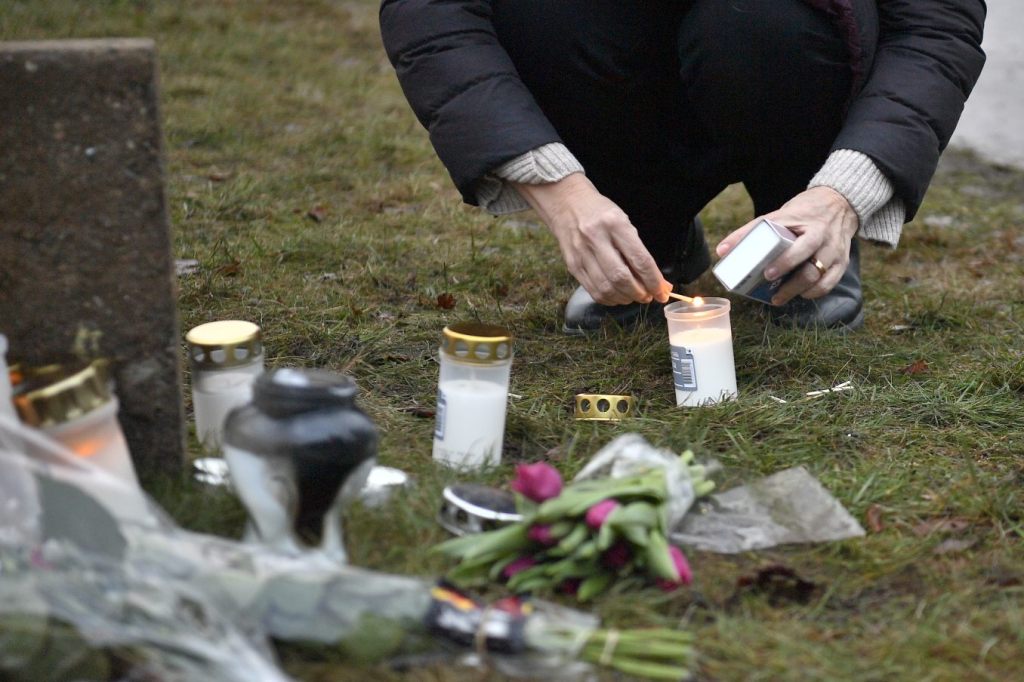 Schüsse an Schule in Örebro: Polizei hat mutmasslichen Täter tot aufgefunden