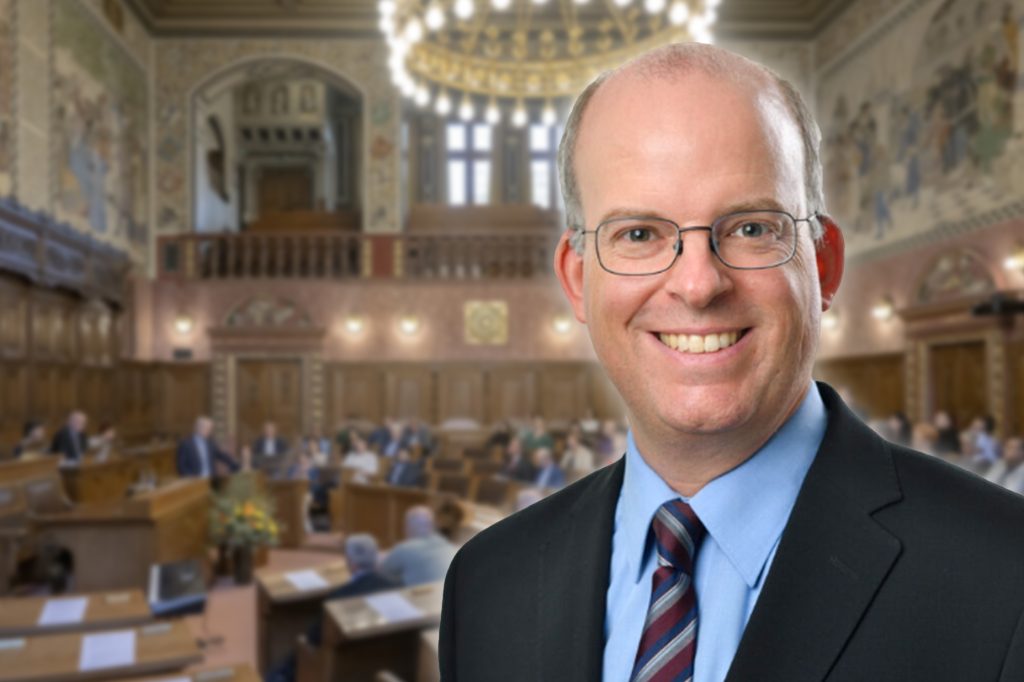 Lorenz Amiet bleibt SVP-Fraktionspräsident