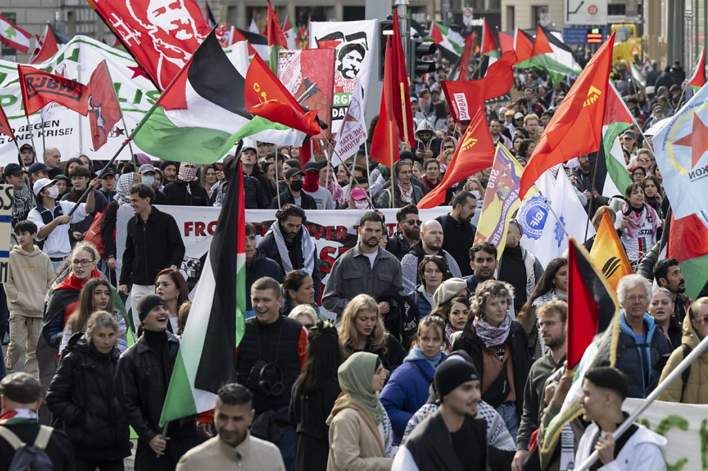 Mehr Demos und Mahnwachen in Basel im Jahr 2024