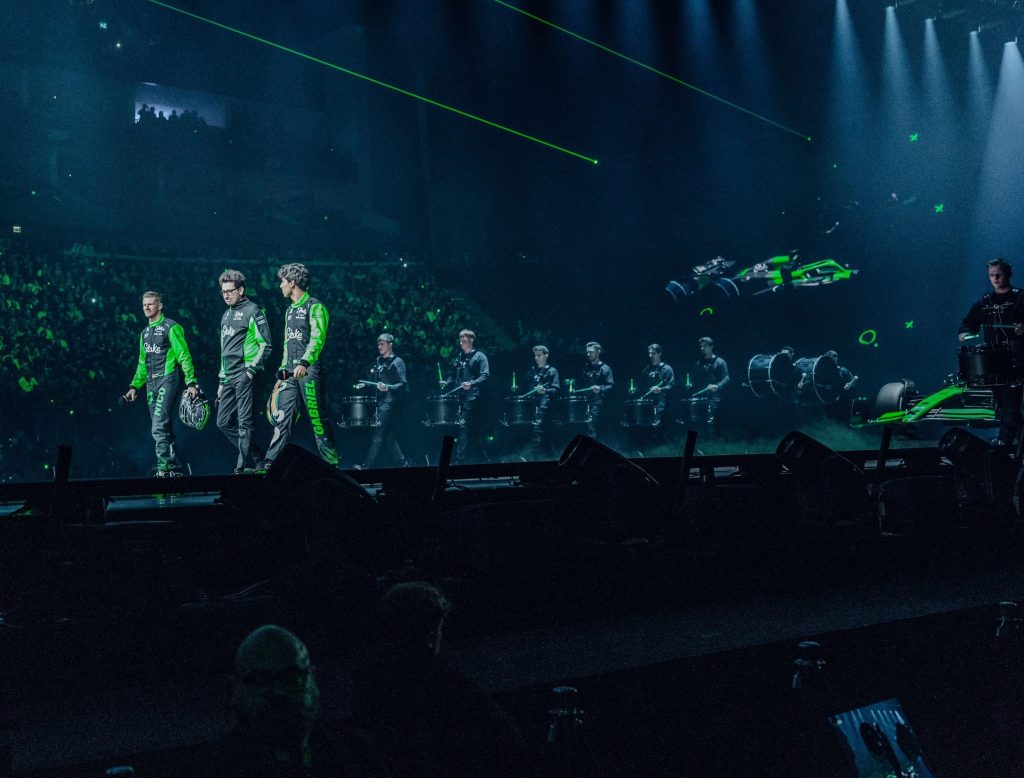 Top Secret heizen bei Formel-1-Show in London ein