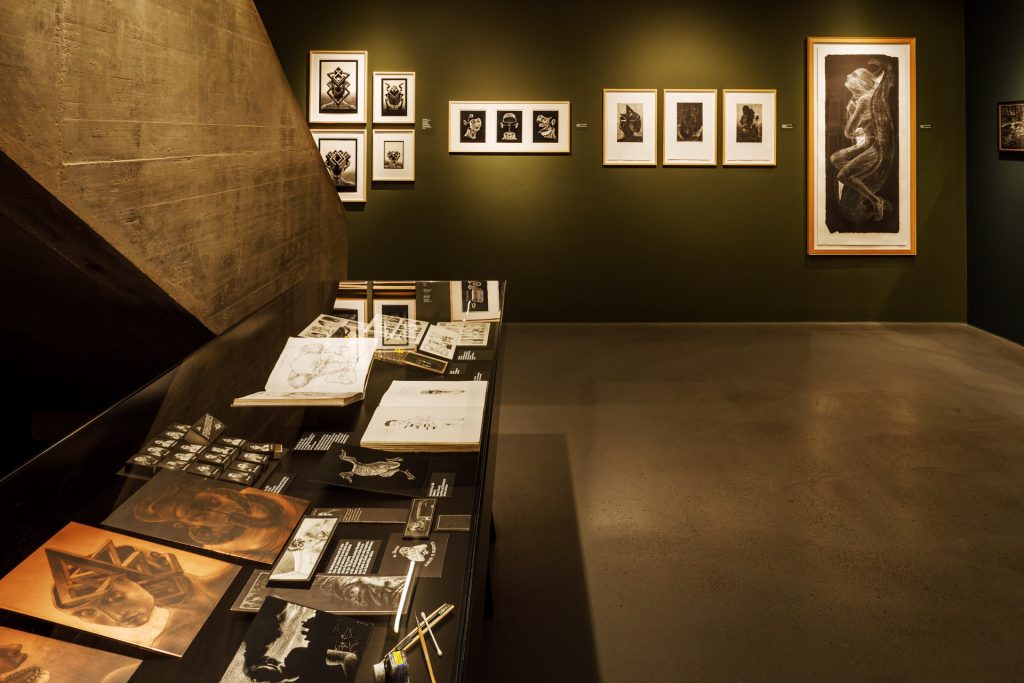 Düstere Comicwelten von Thomas Ott im Cartoonmuseum