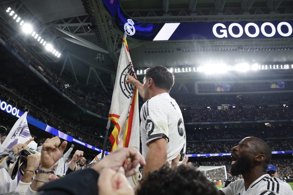 Real legt im Stadtderby vor, Arsenal im Rausch