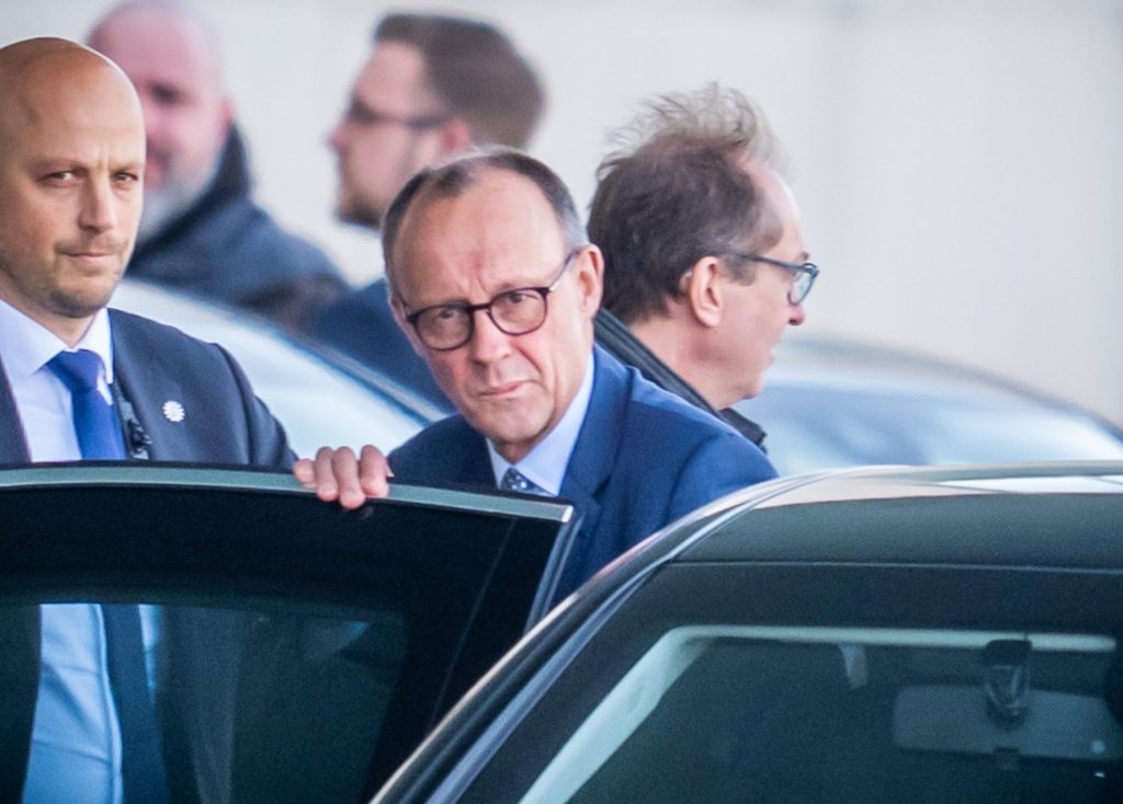 Deutsche Christdemokraten und Sozialdemokraten ringen um Kompromisse