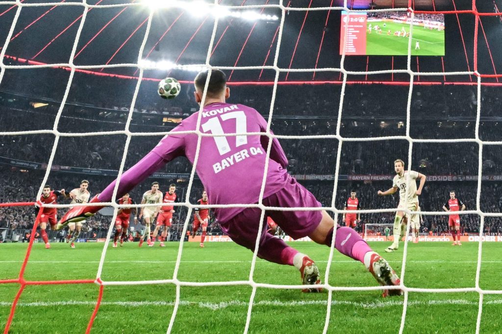 Bayern München legt gegen Leverkusen deutlich vor