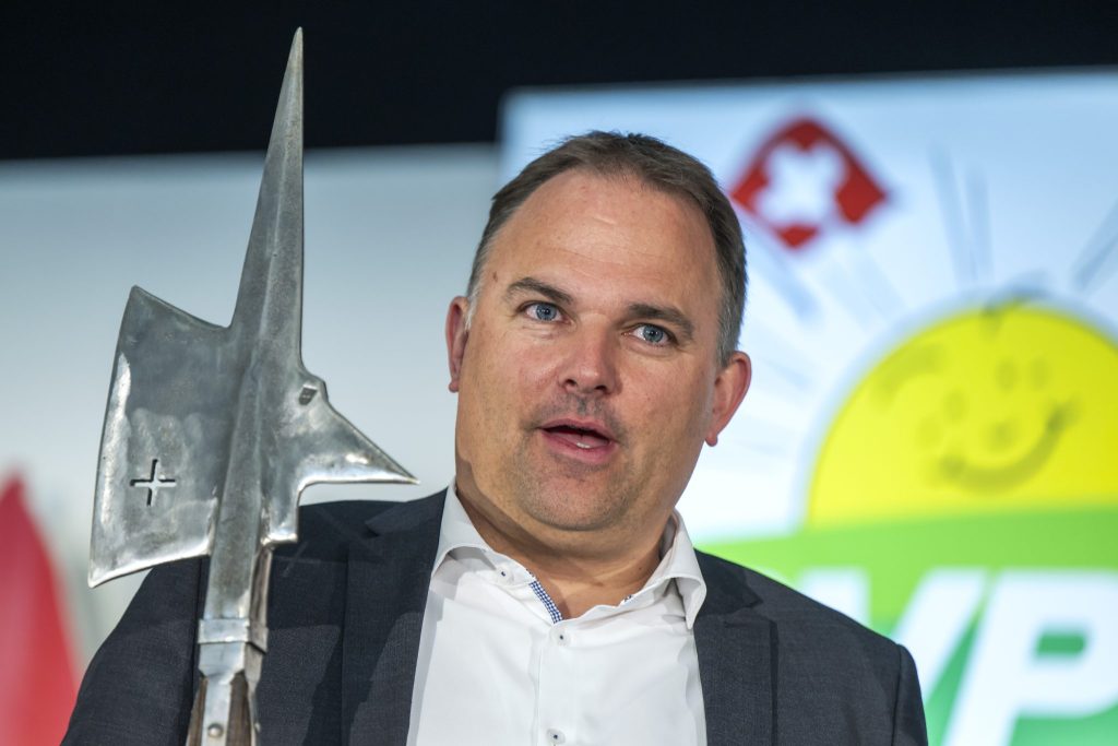 SVP-Präsident Dettling wettert über Asylpolitik und Jans