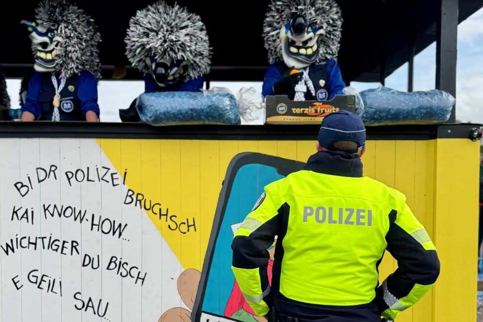 Schlägereien und verlorene Kinder: Polizei und Sanität hatten am Fasnachtsmääntig zu tun