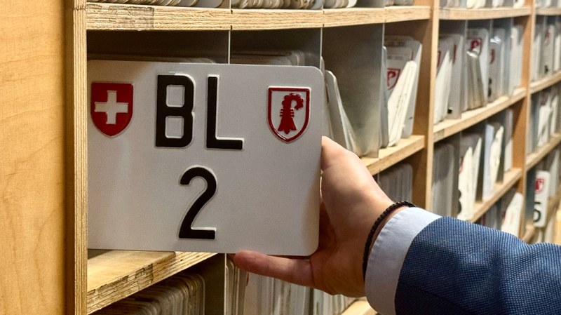 Das Startgebot für dieses Nummernschild liegt bei 1900 Franken