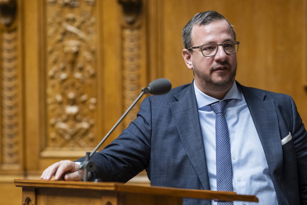 Bregy kündigt Kandidatur für Mitte-Präsidium an