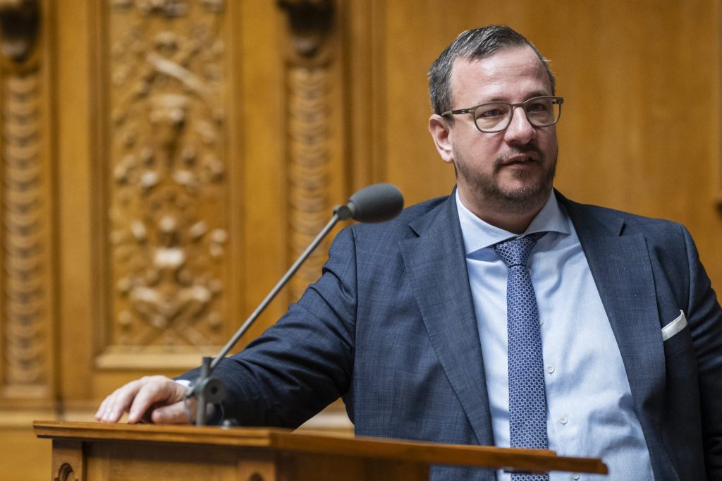 Bregy kündigt Kandidatur für Mitte-Präsidium an