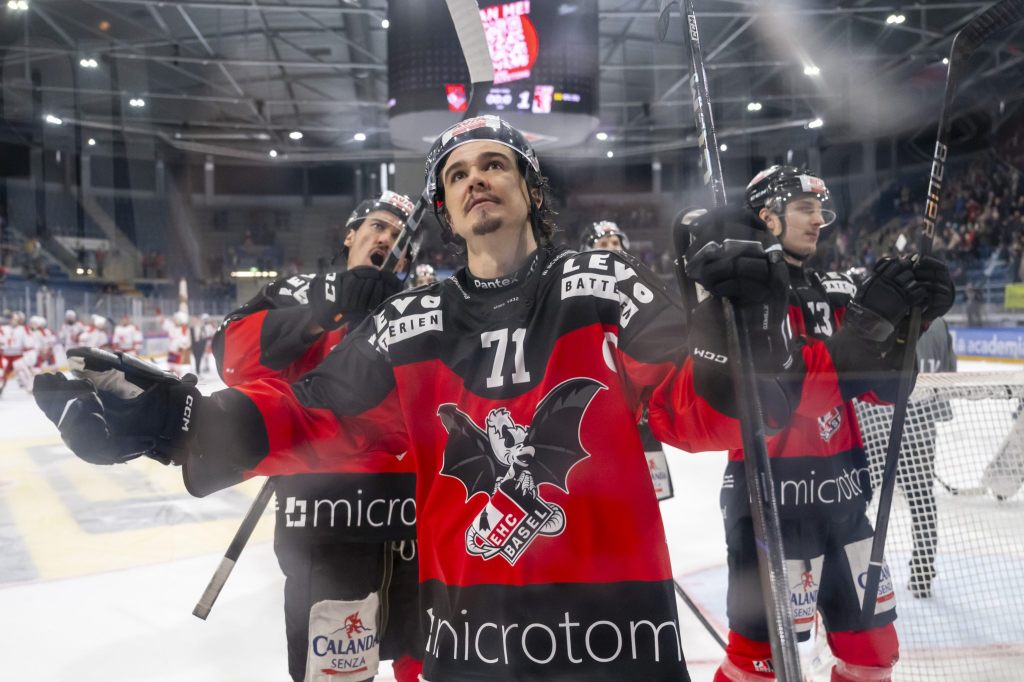 Teamcaptain Brett Supinski bleibt beim EHC Basel