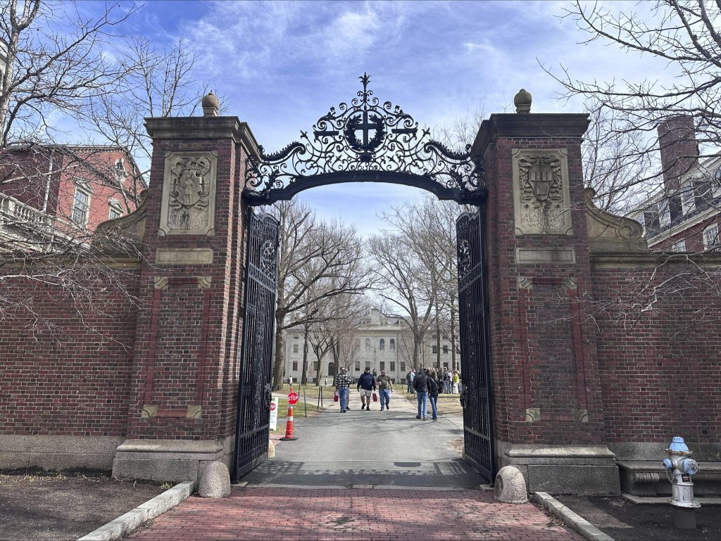 Trump-Regierung friert Milliarden für Elite-Uni Harvard ein