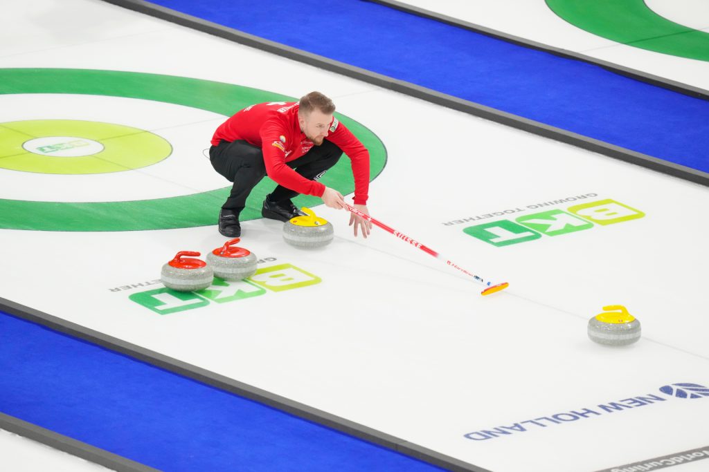 Schweizer Curler schlagen Deutschland