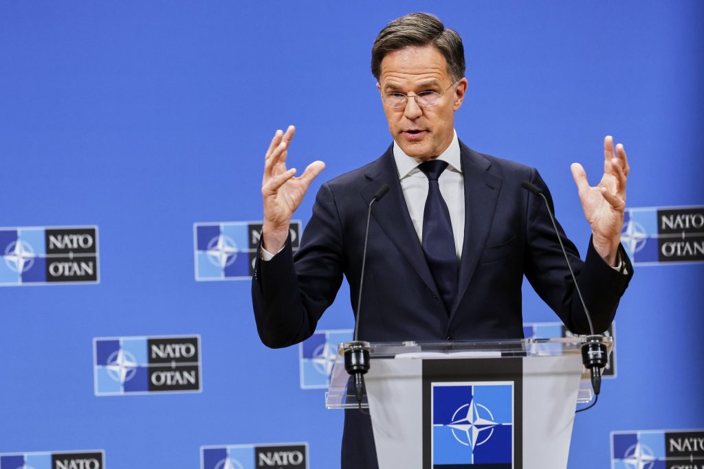 Nato-Chef: Russland denkt über Atomwaffen im Weltall nach