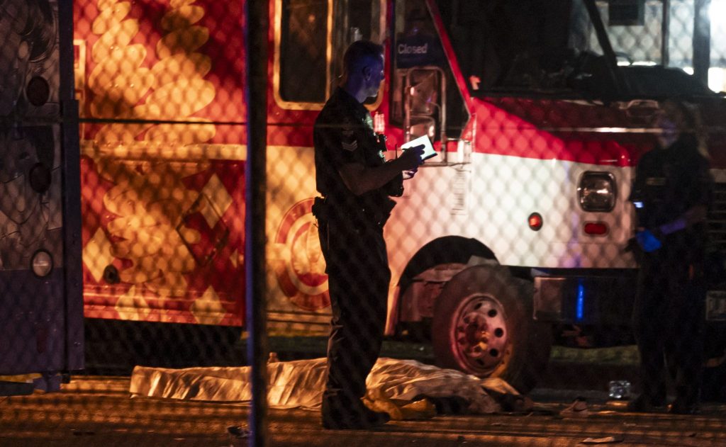 Auto fährt bei Strassenfest in Menge &#8211; Tote in Vancouver