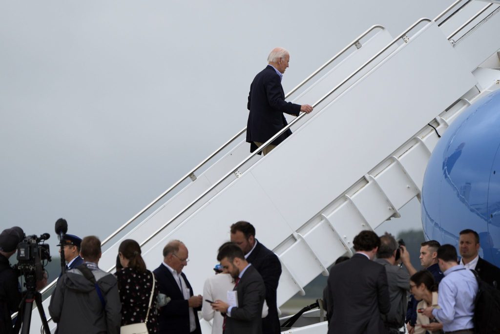 Wie Joe Bidens Umfeld seinen Verfall verbergen wollte