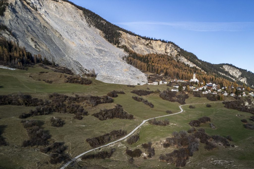 Bündner Bergsturzdorf Brienz GR droht die endgültige Aufgabe