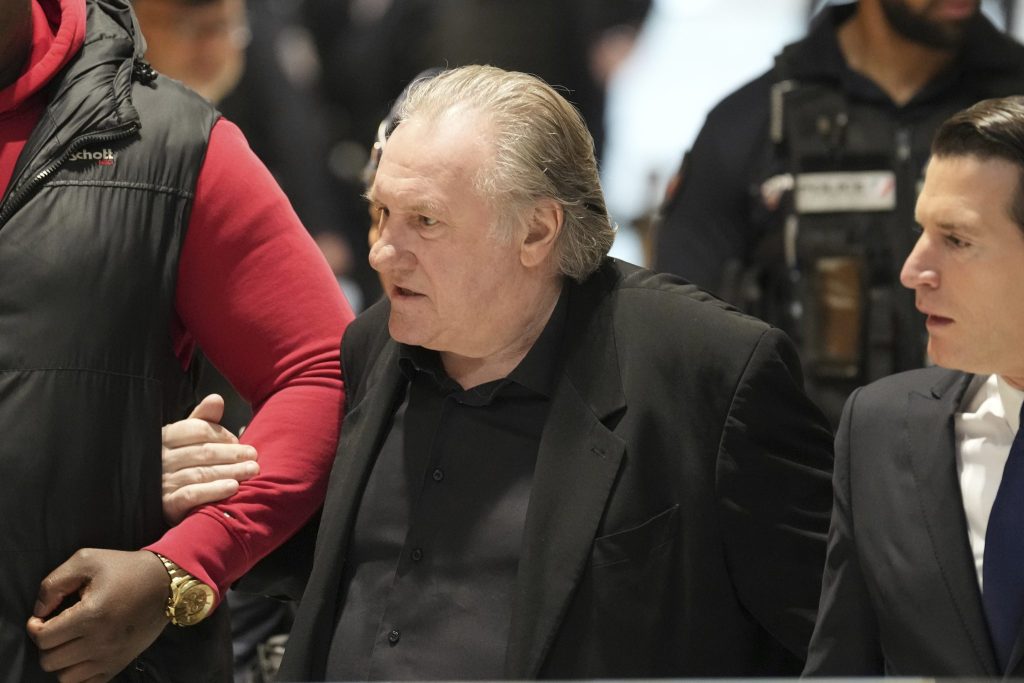 Bewährungsstrafe für Depardieu wegen sexueller Übergriffe