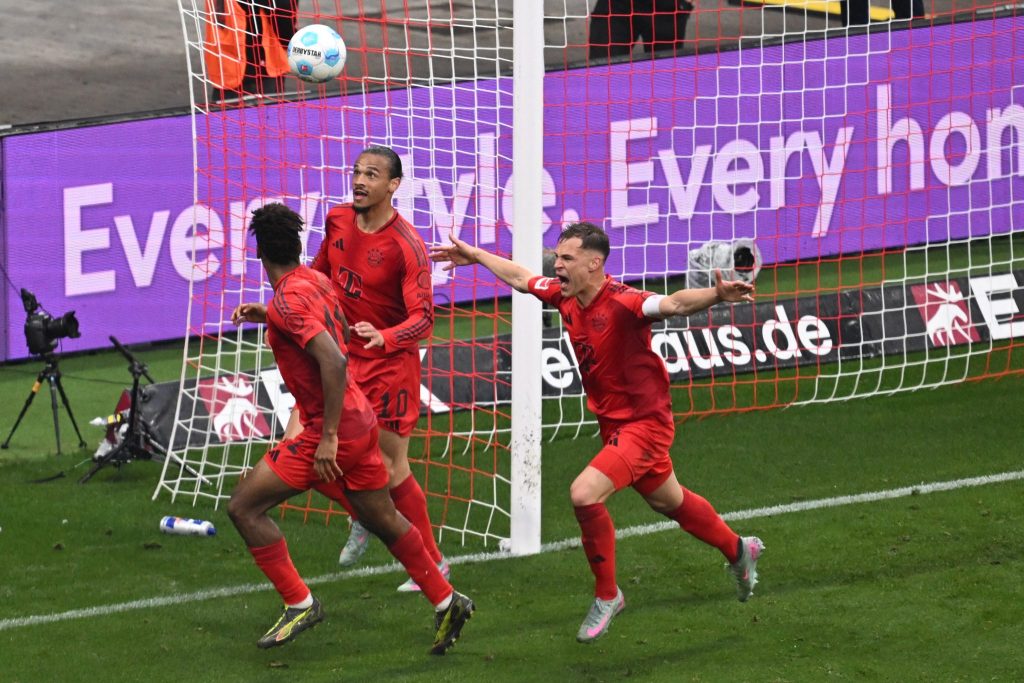 Bayern ist Meister, Kiel schöpft Hoffnung
