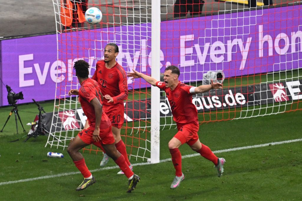 Bayern ist Meister, Kiel schöpft Hoffnung