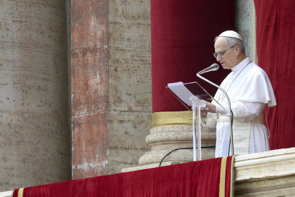 Neuer Papst Leo XIV. mahnt: «Nie wieder Krieg!»