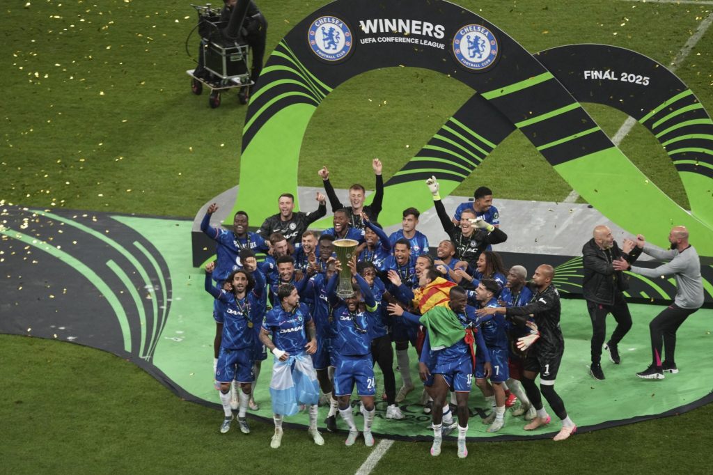 Chelsea dreht Final gegen Betis und gewinnt die Conference League