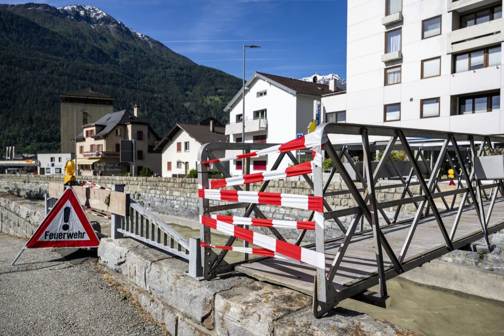 Bislang 365 Menschen im Lötschental evakuiert