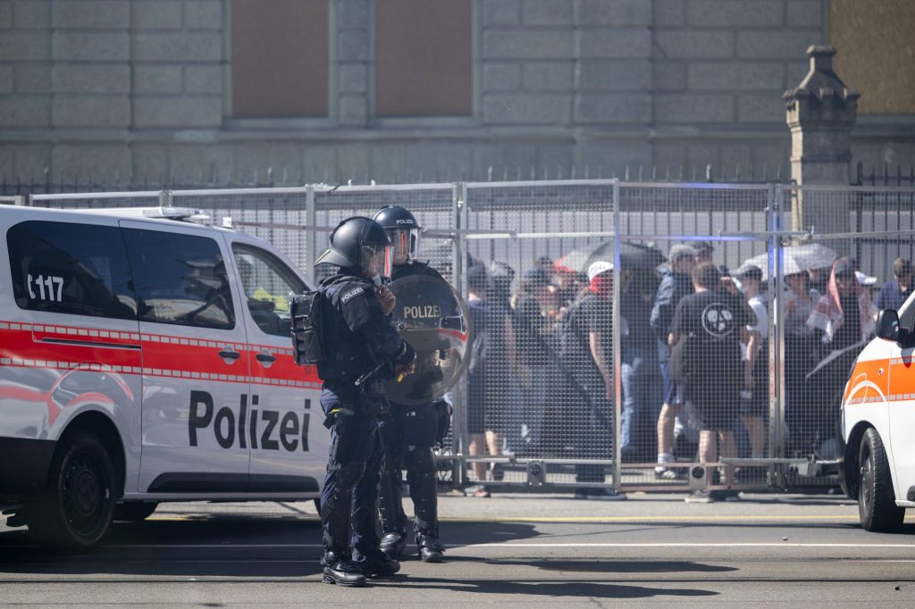 Ein Polizist bei erneuten Krawallen in Zürich verletzt