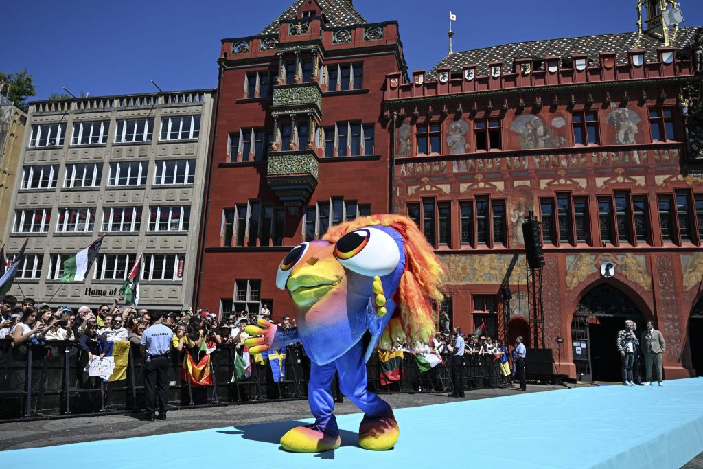 Nochmals zum Geniessen: Die grosse ESC-Parade durch die Innenstadt